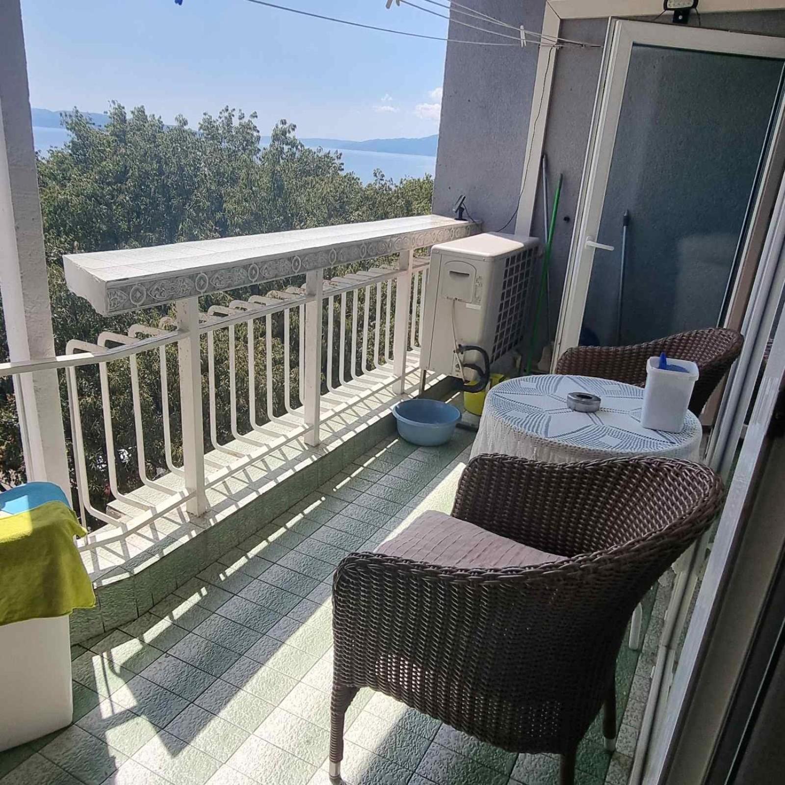 Rijeka Stan Lägenhet Exteriör bild