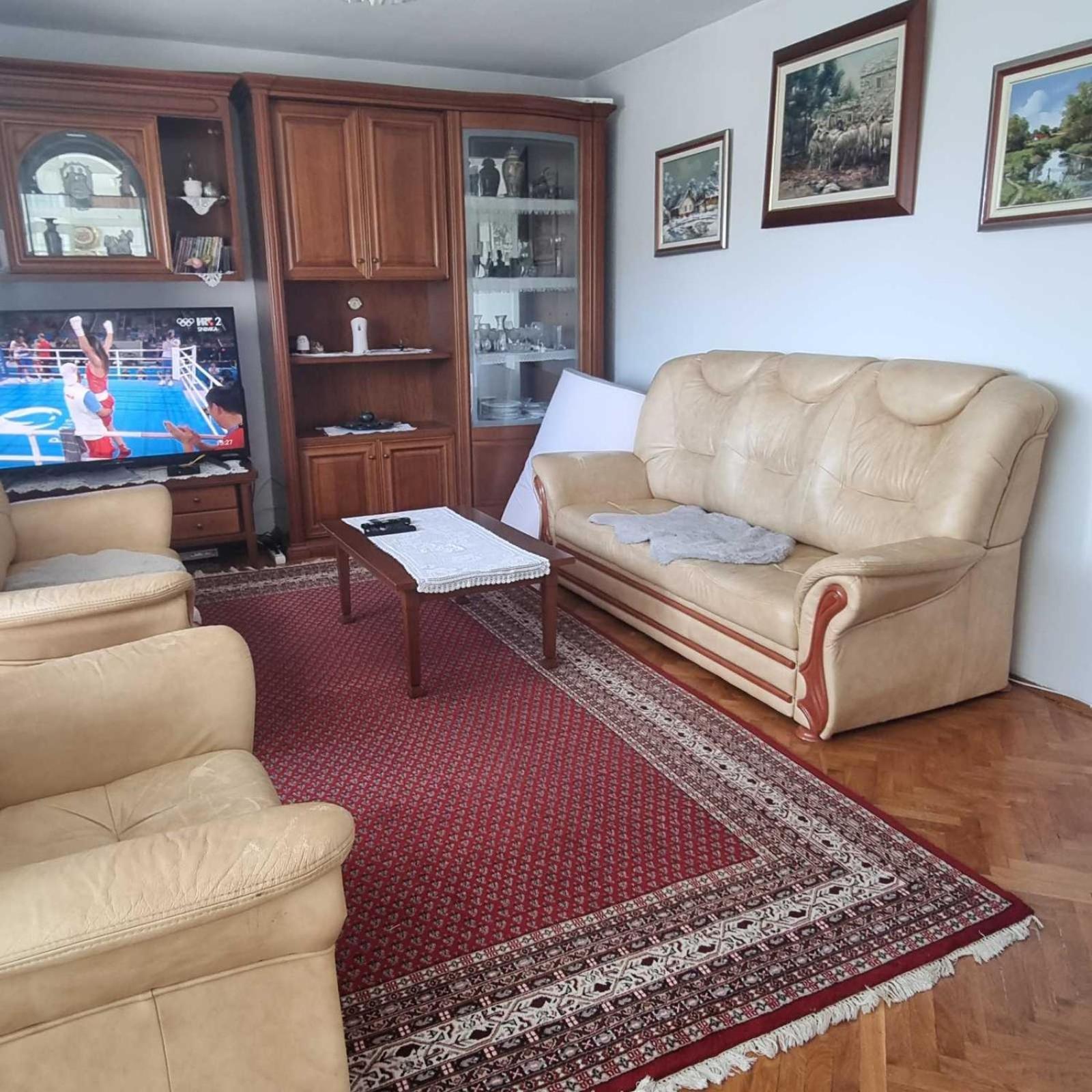 Rijeka Stan Lägenhet Exteriör bild