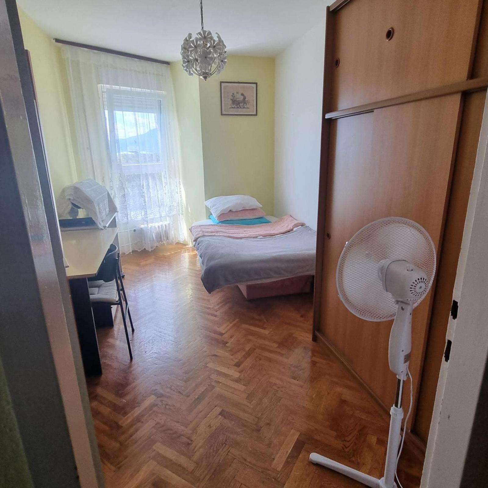 Rijeka Stan Lägenhet Exteriör bild